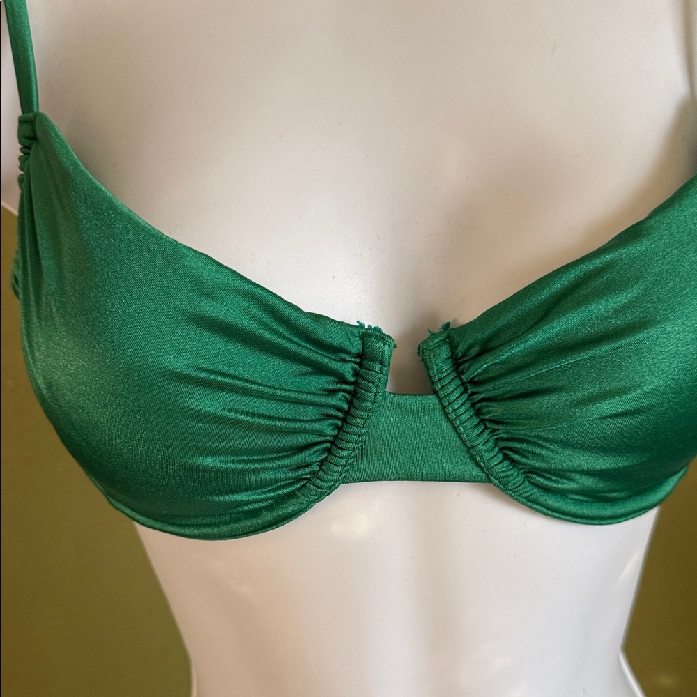 VS Emerald Green Bikini Set with rhinestones - Picture 3 of 11